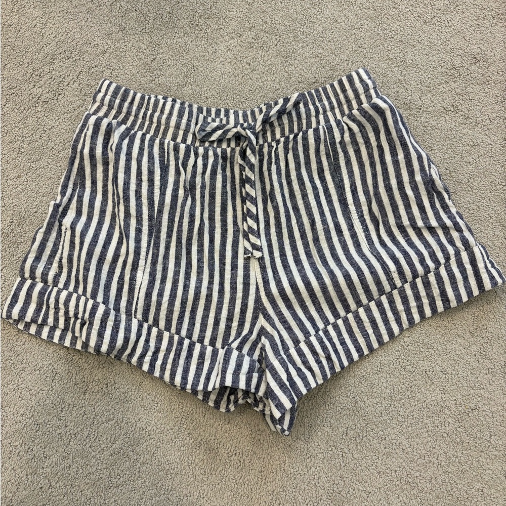 Universal Thread Navy and White Striped High Waist Shorts